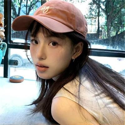 笼中女